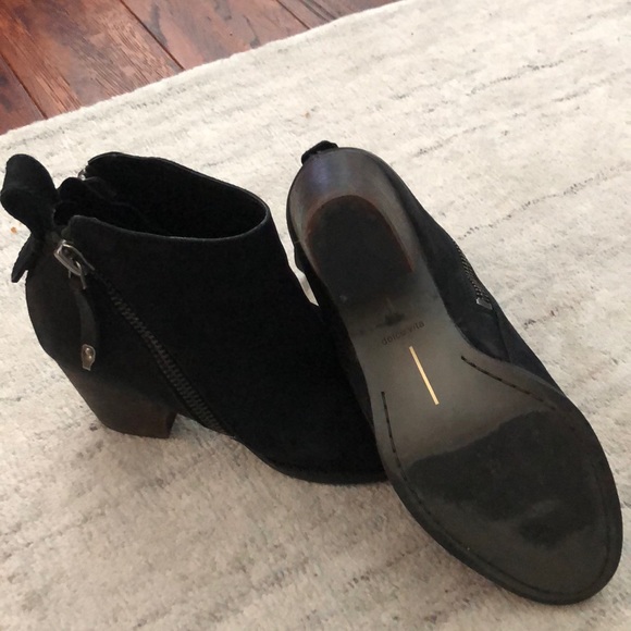 Dolce Vita Jaeger Bootie, Double Side Zip. Color: Black. Size 7 - Picture 9 of 13